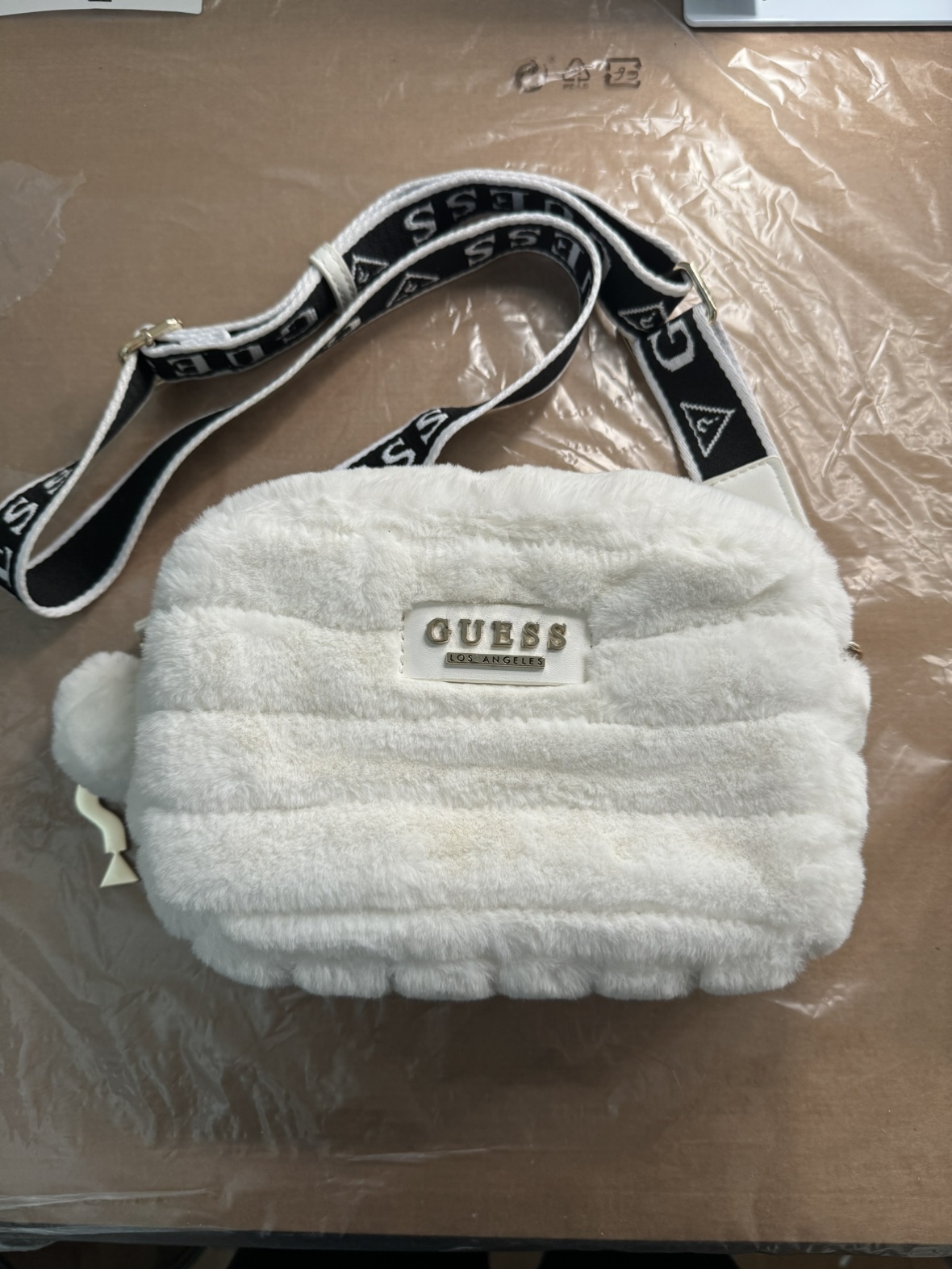 GUESS crossbody bag thumbnail
