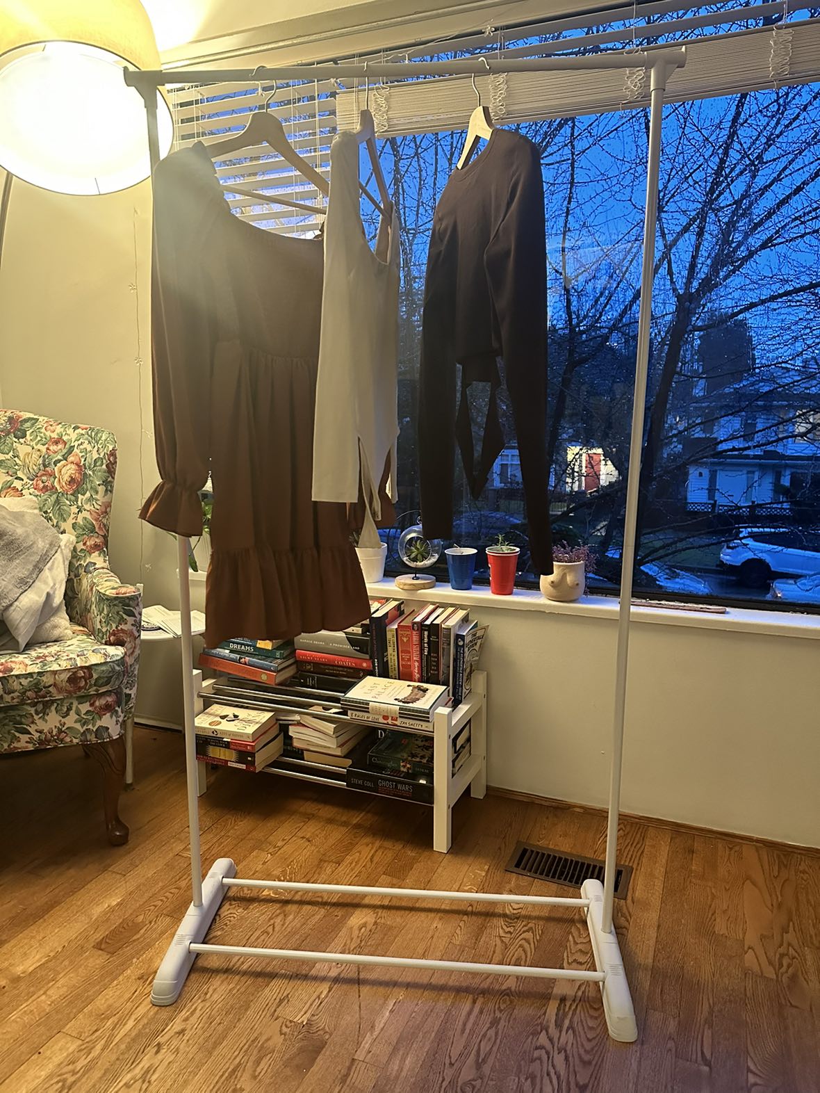 Garment rack #freecycle