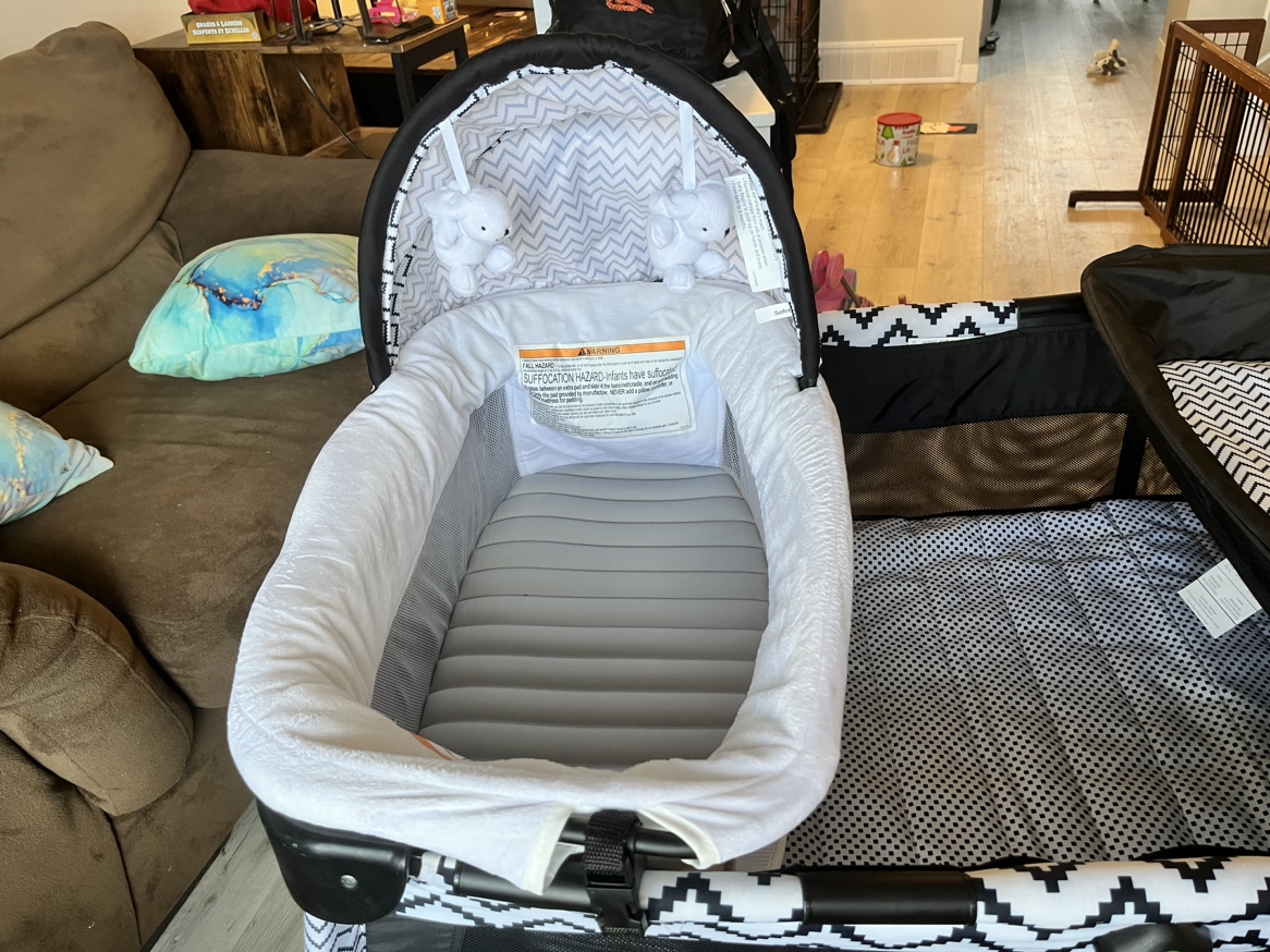 Safety 1st pack n play - photo 4