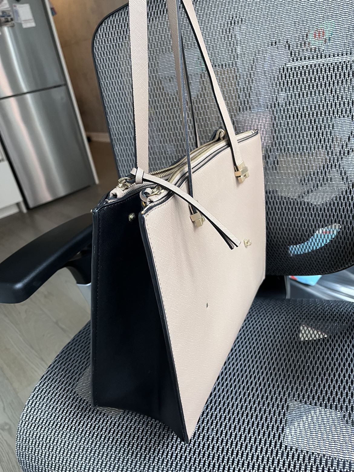 Zara Tote Bag image indicator(2)