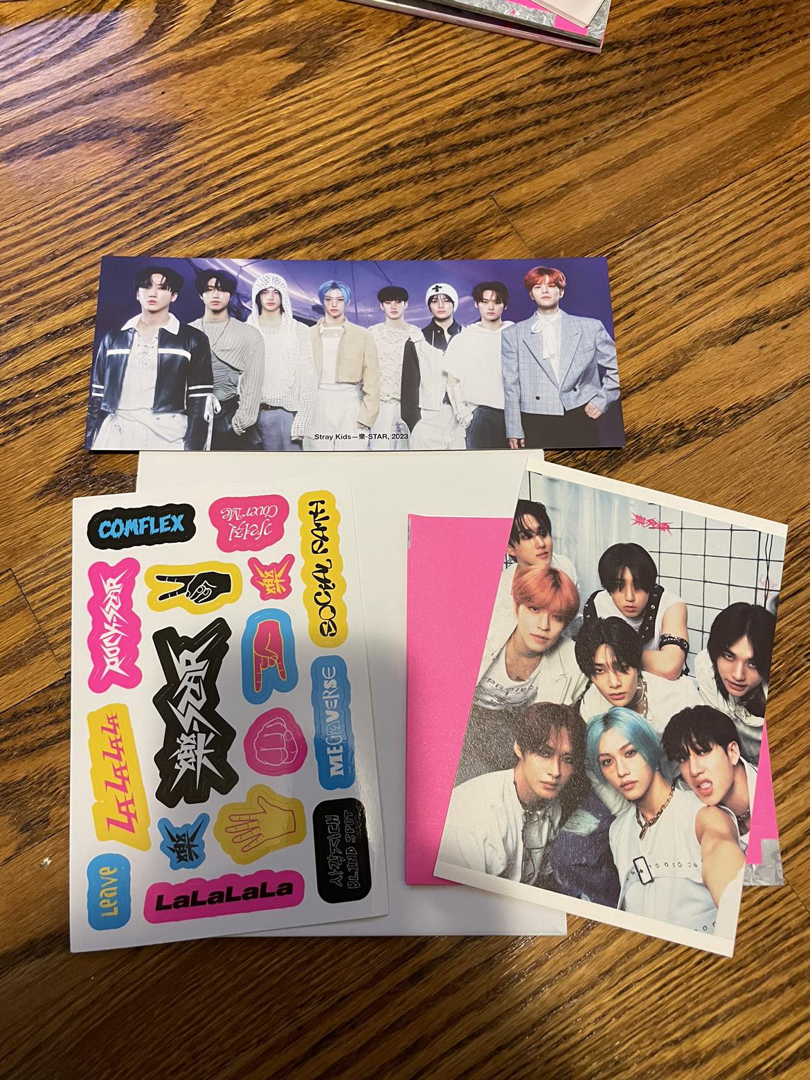 stray kids rockstar album with inclusions - photo 2