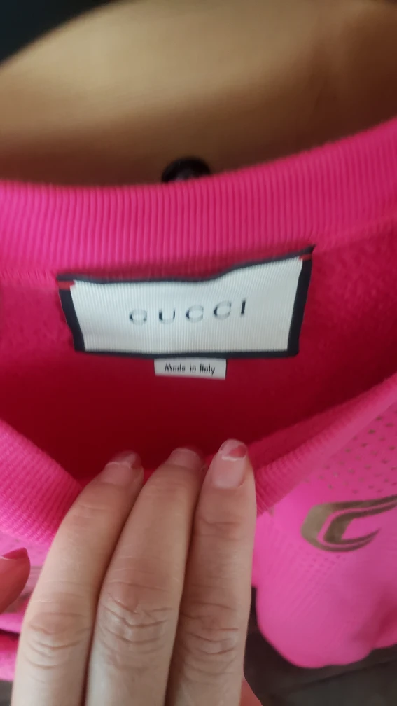 Gucci t shirt image indicator(3)