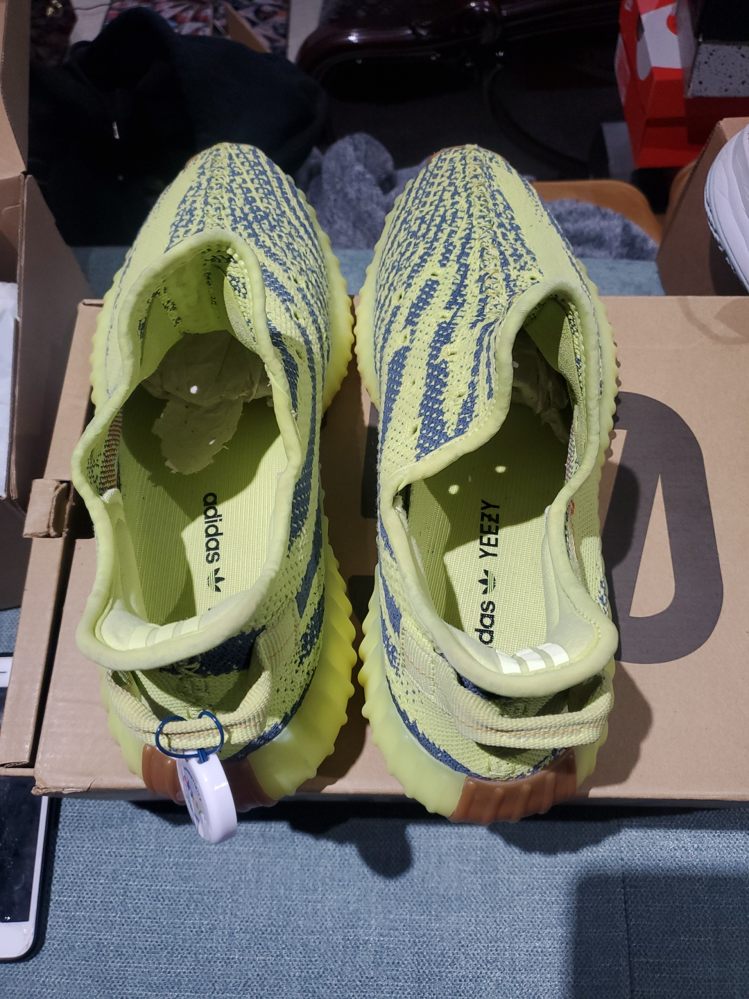 yeezy  350 semi frozen size 11 $450