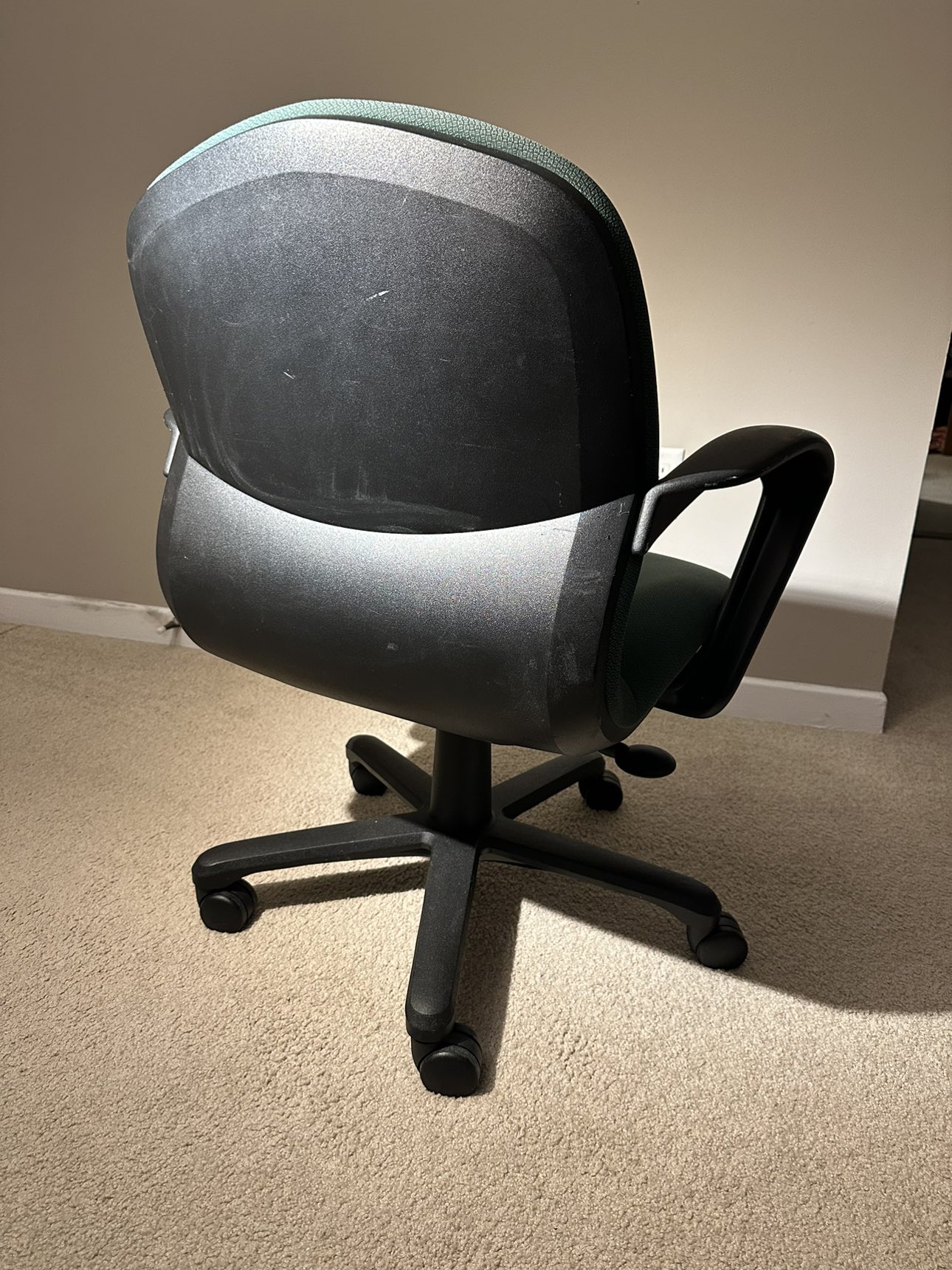 Office chair - photo 3