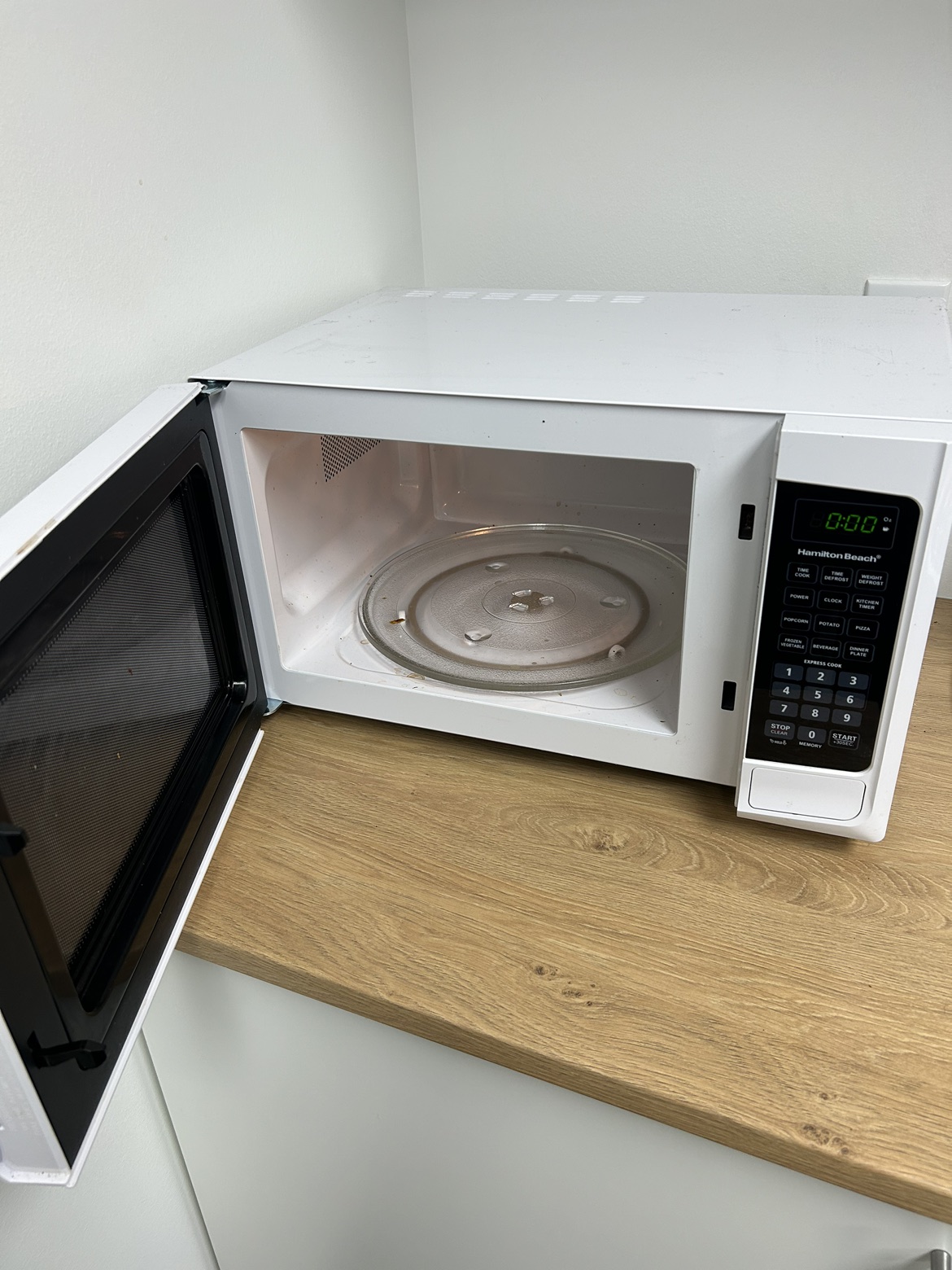 HamiltonBeach microwave - photo 2