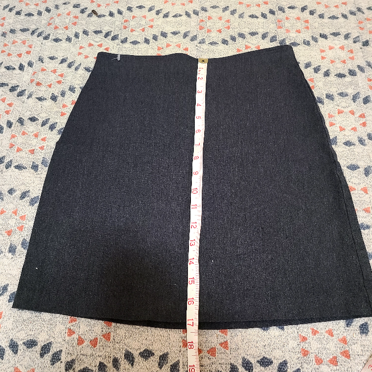 Women’s skirt image indicator(6)