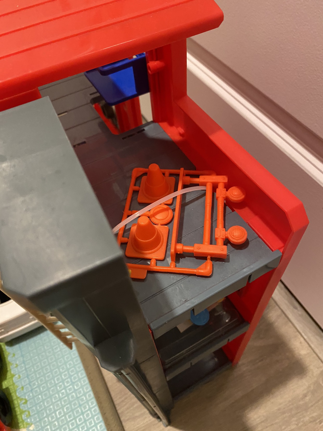 Fire House Toy image indicator(3)