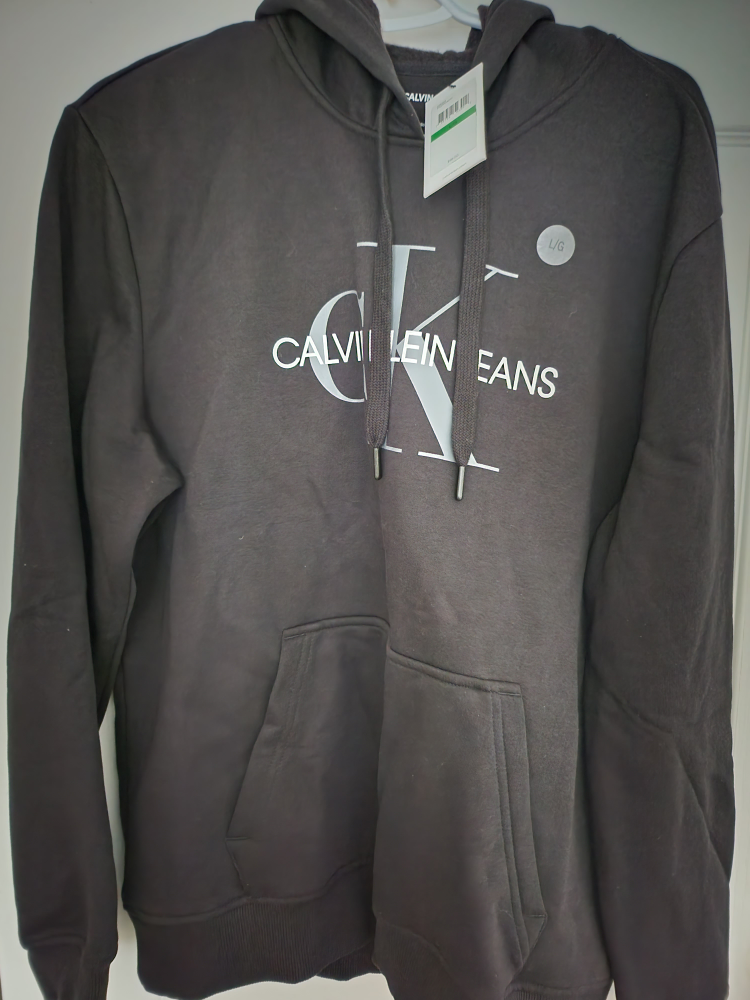 Calvin Klein Hoodie thumbnail