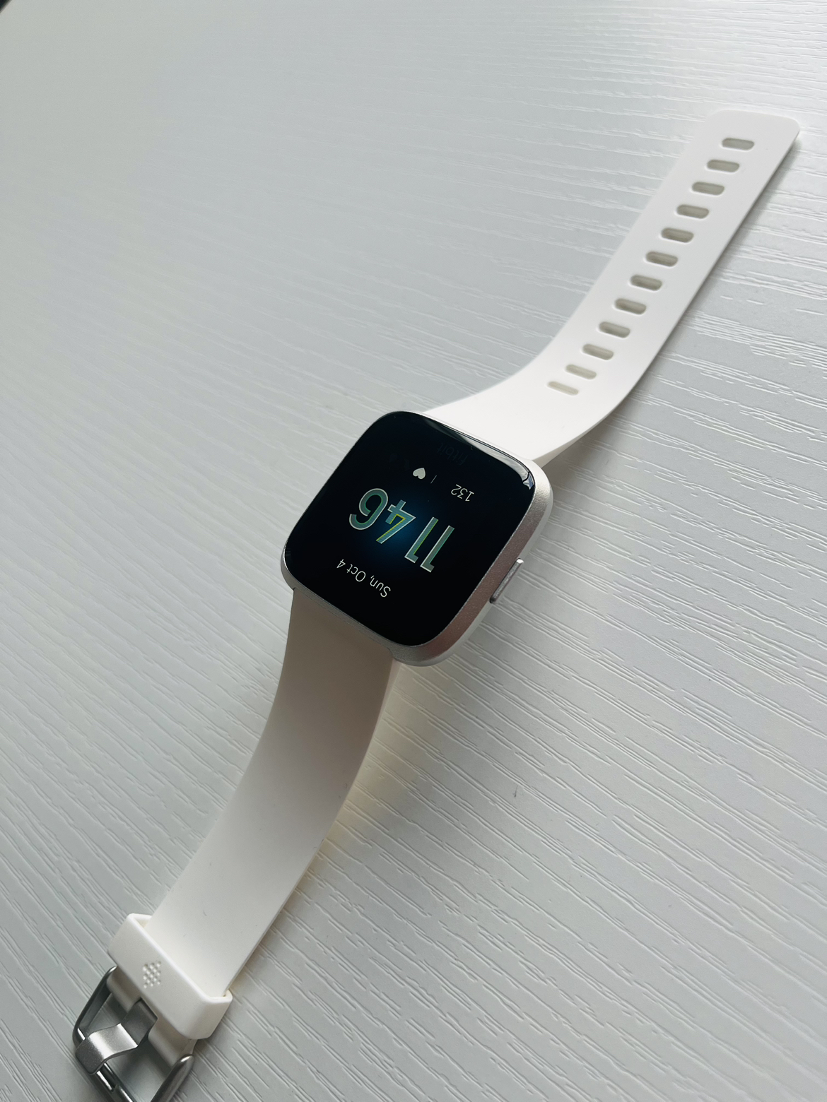 Fitbit Versa Lite White/Silver Aluminu