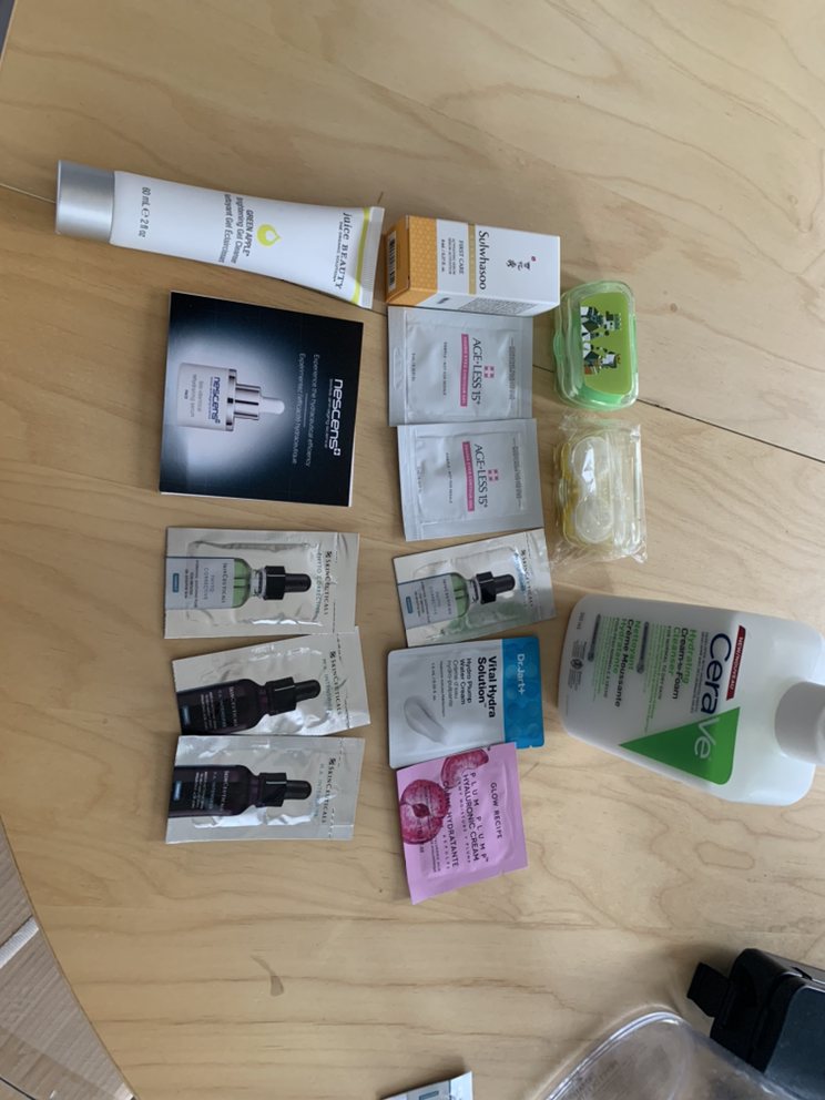 Free skincare samples, cerave cleanser contact lens container