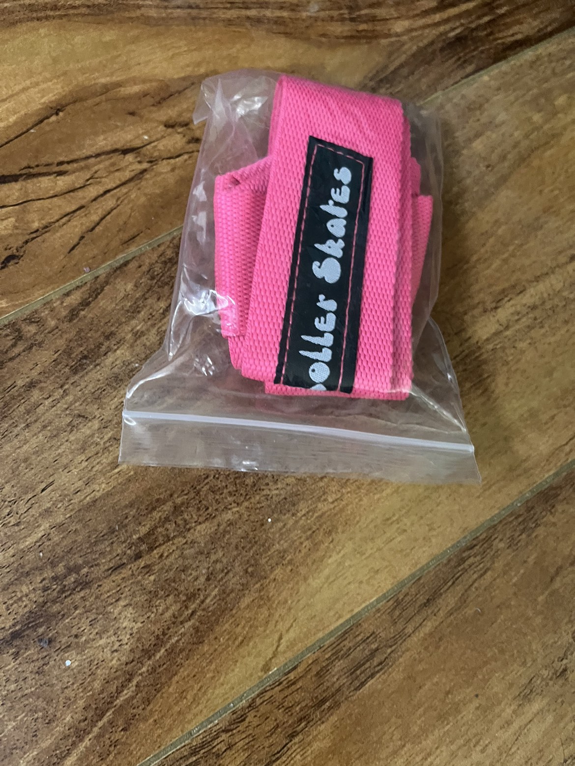 MOXI beach bunny roller skates size 7 - photo 3