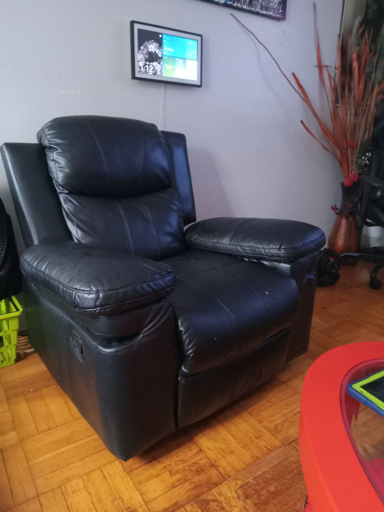 Leather Recliner for Sale thumbnail