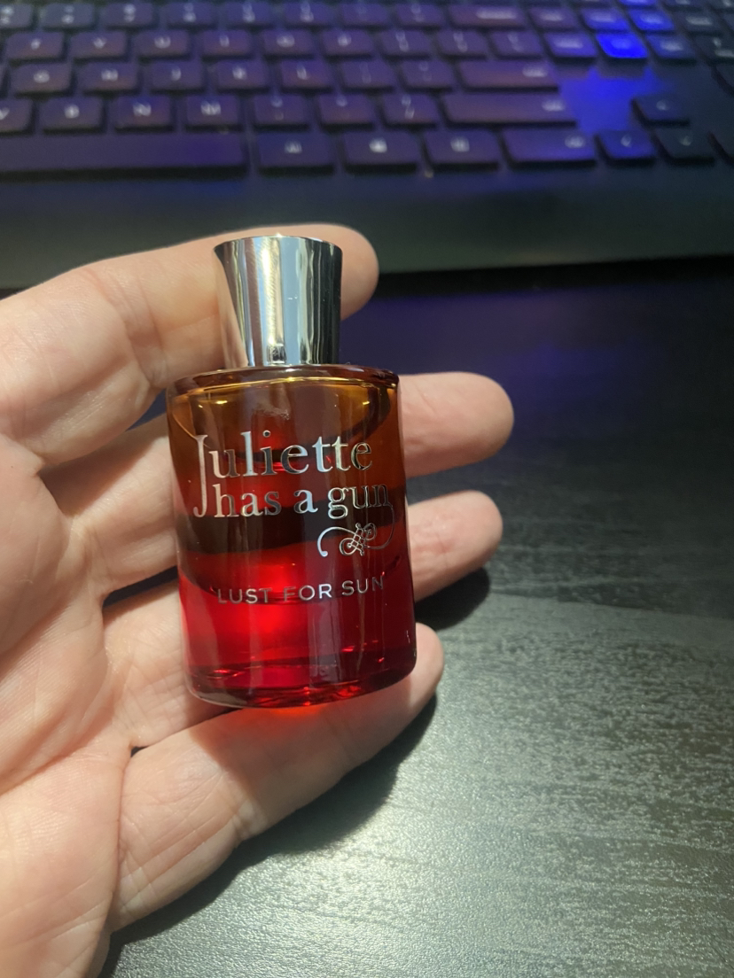 Juliette Has A Gun Lust For Sun 0.27 fluid OZ thumbnail