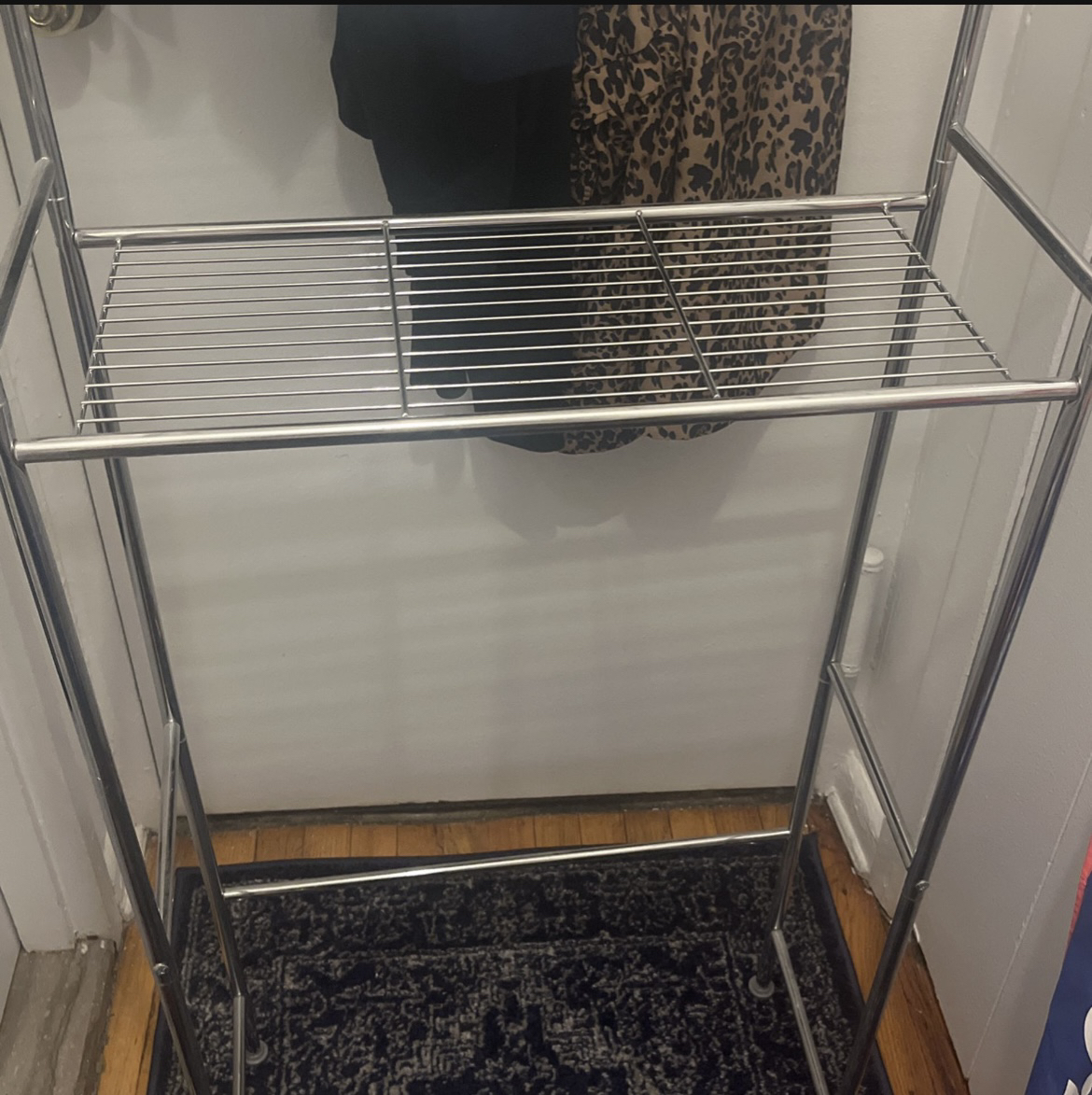 Bathroom storage - photo 5