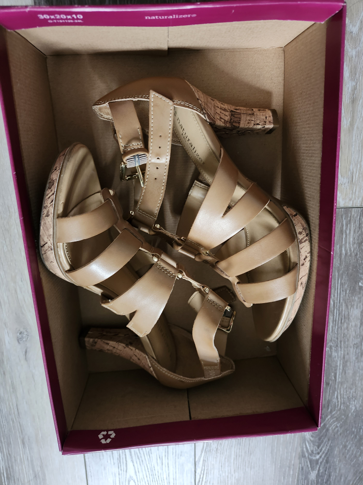 Naturalizer womens shoes