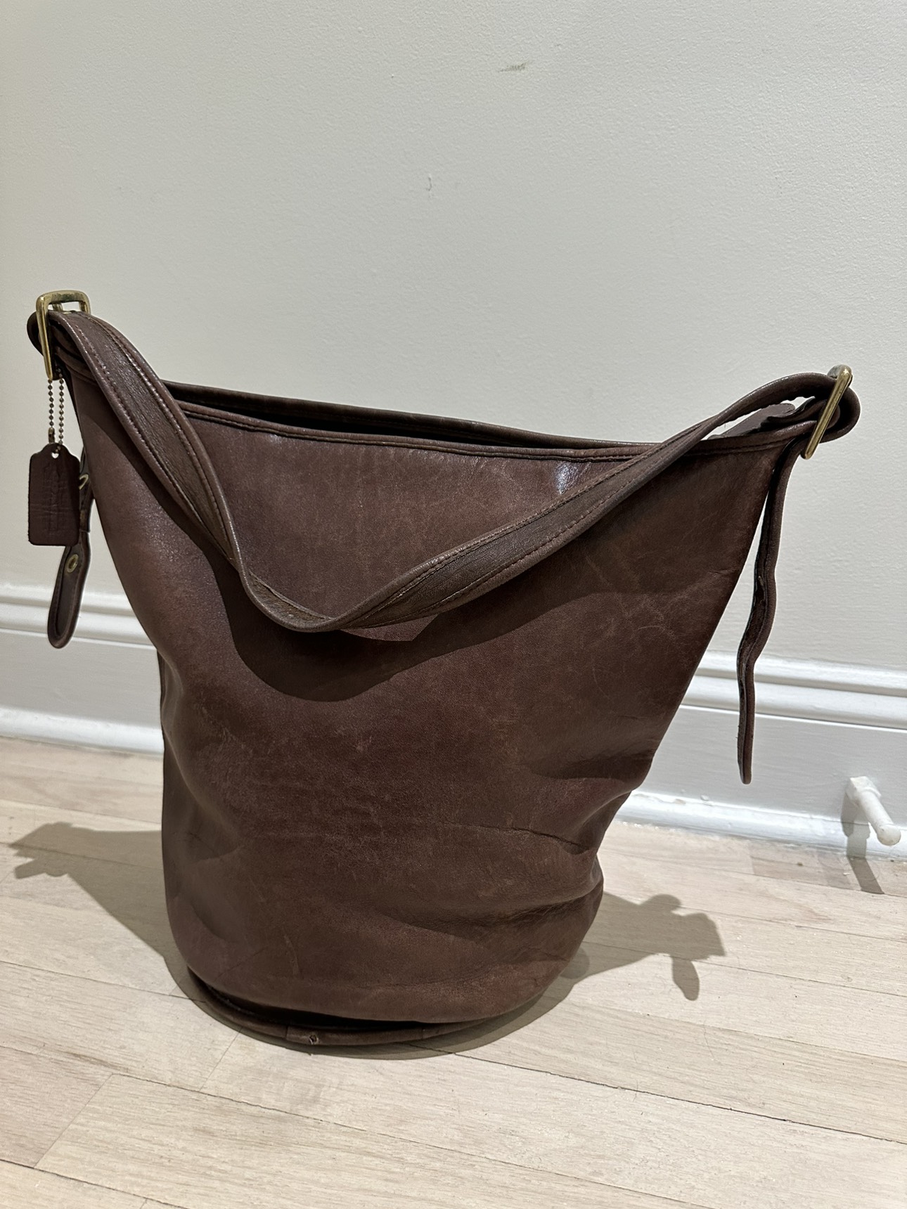 Vintage Coach Bown Leather Bucket Purse