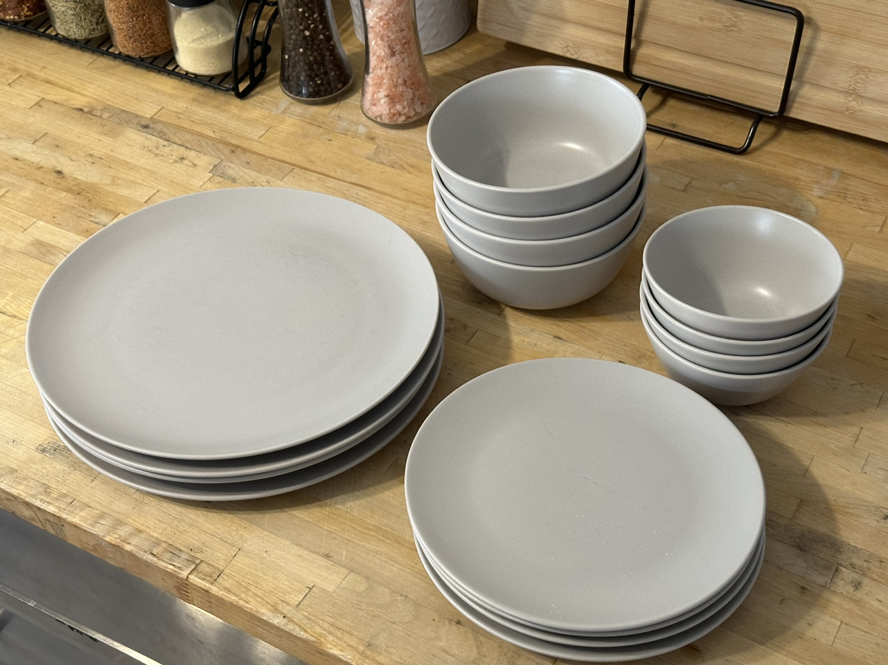 Plate and Bowl Set thumbnail