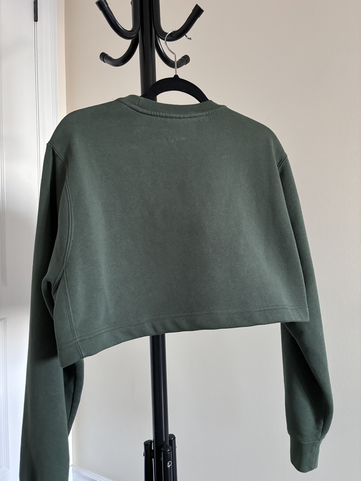 Nike Cropped Sweater (Size: M) - photo 4