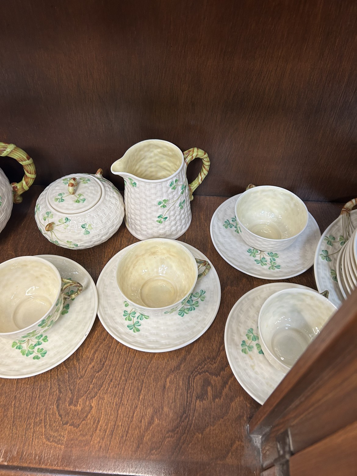 Irish Belleek Shamrock 22 Piece Antique China Tea Set image indicator(7)