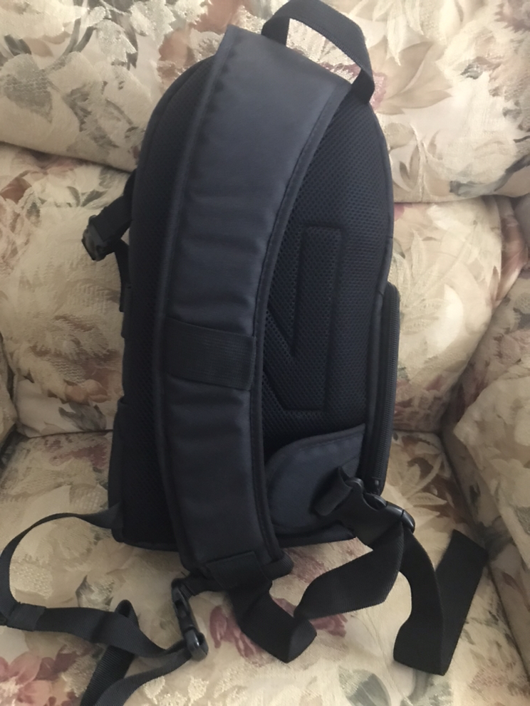 Neewer Sling Camera Bag image indicator(2)