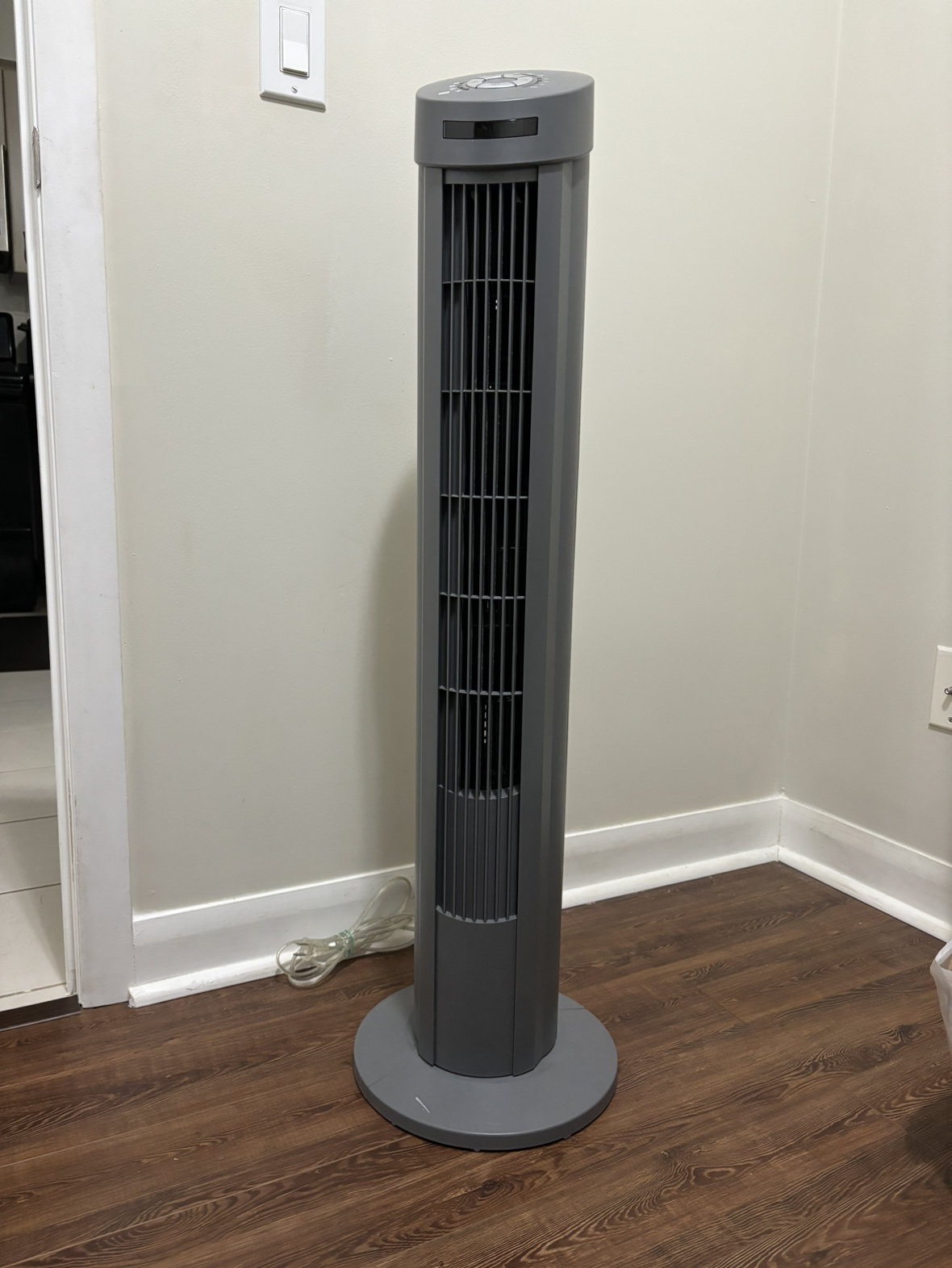 Seville classic tower fan - photo 3
