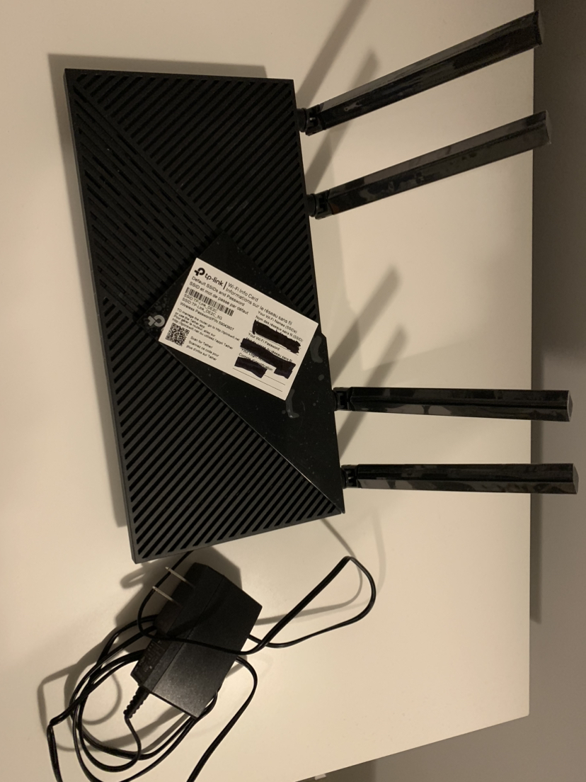TP Link Wifi Router - photo 2