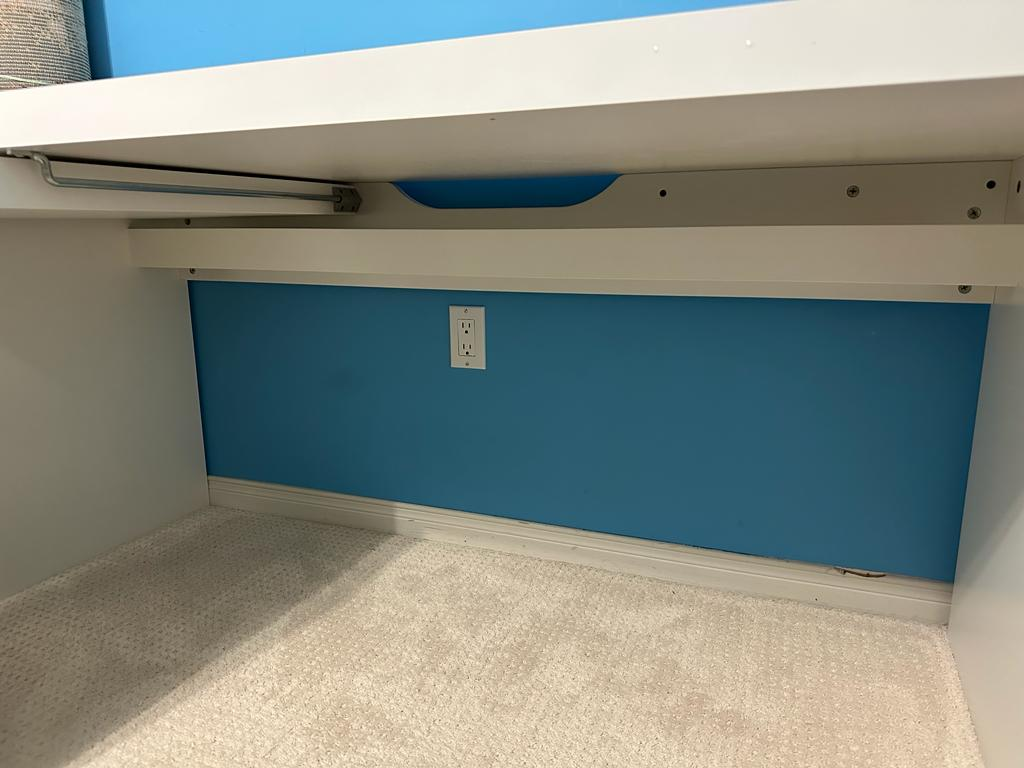 IKEA white working desk with removable side extension - photo 3
