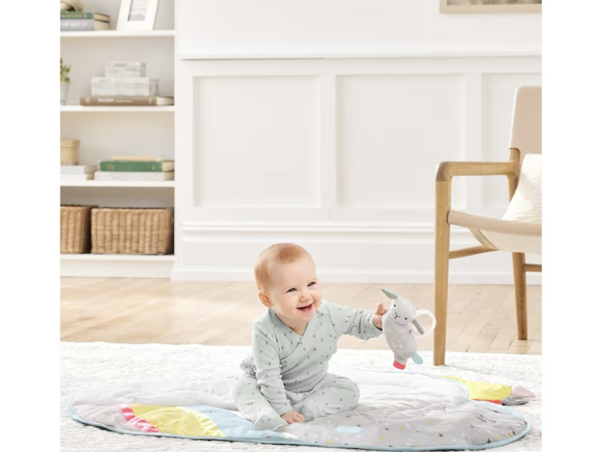 Skip Hop Silver Lining Cloud Activity Gym image indicator(4)