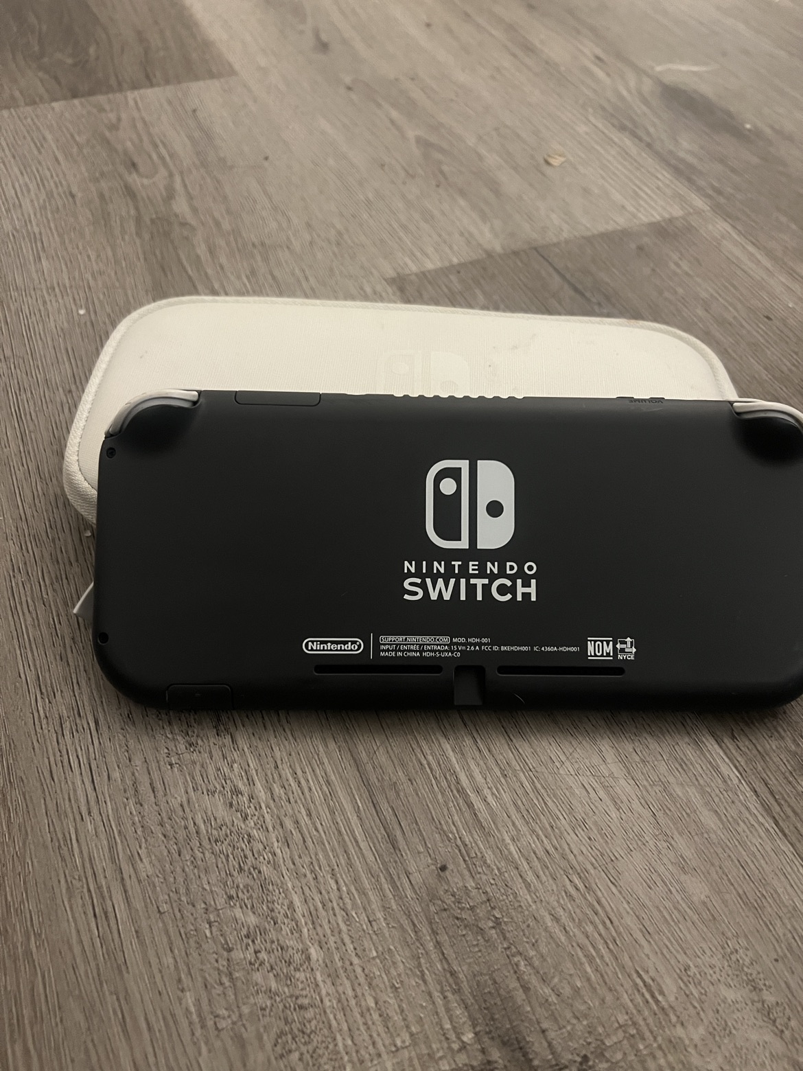 Nintendo Switch Lite - photo 3