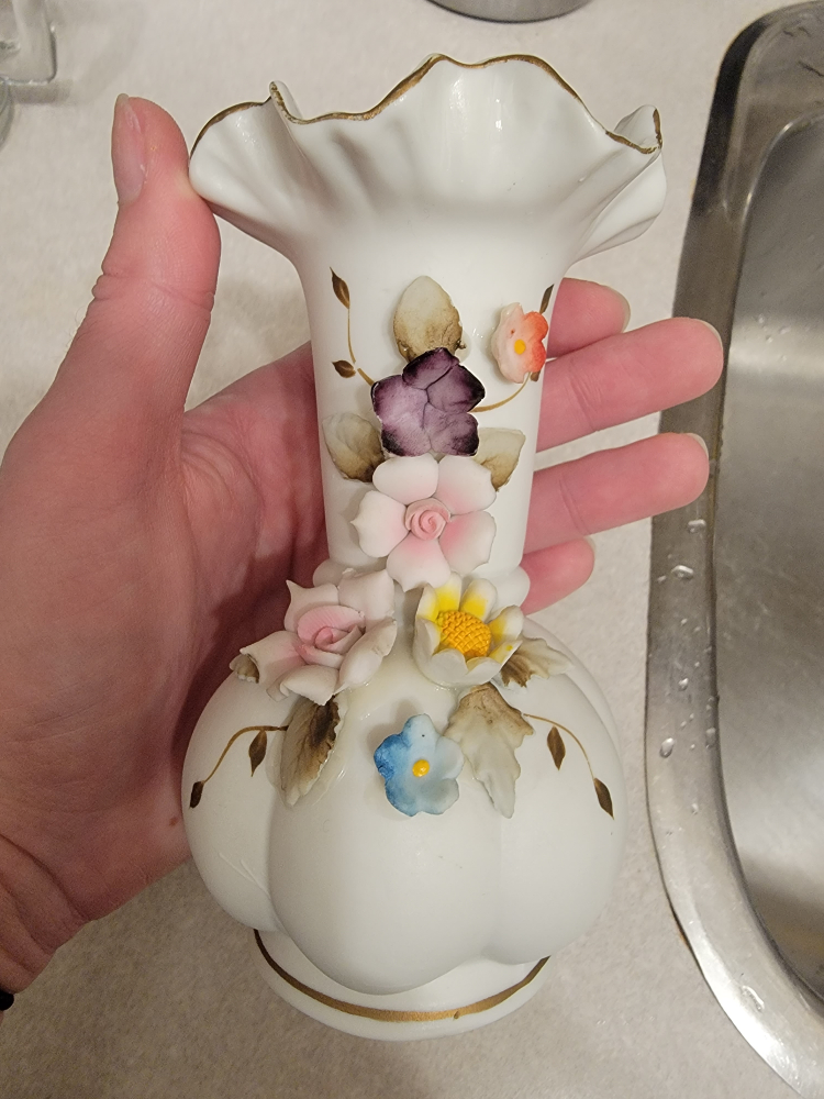 🥕 PORCELAIN BISQUE Flowers VASES Hand Painted 🥕 thumbnail