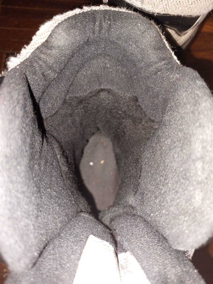 Cougar Winter Boots Boys Size 4 GUC image indicator(3)