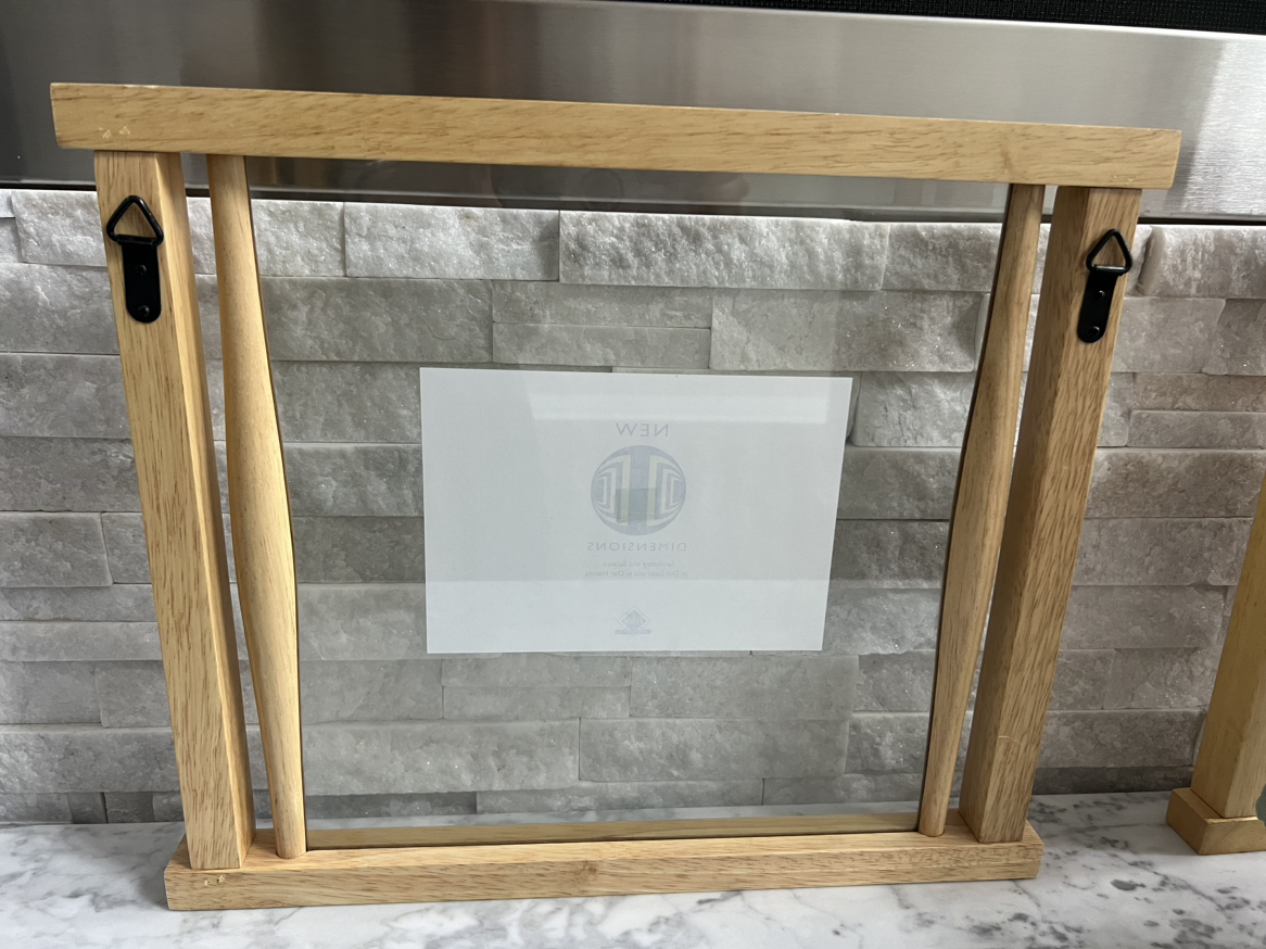 Pair of hanging wood and glass frame - floating picture image indicator(2)