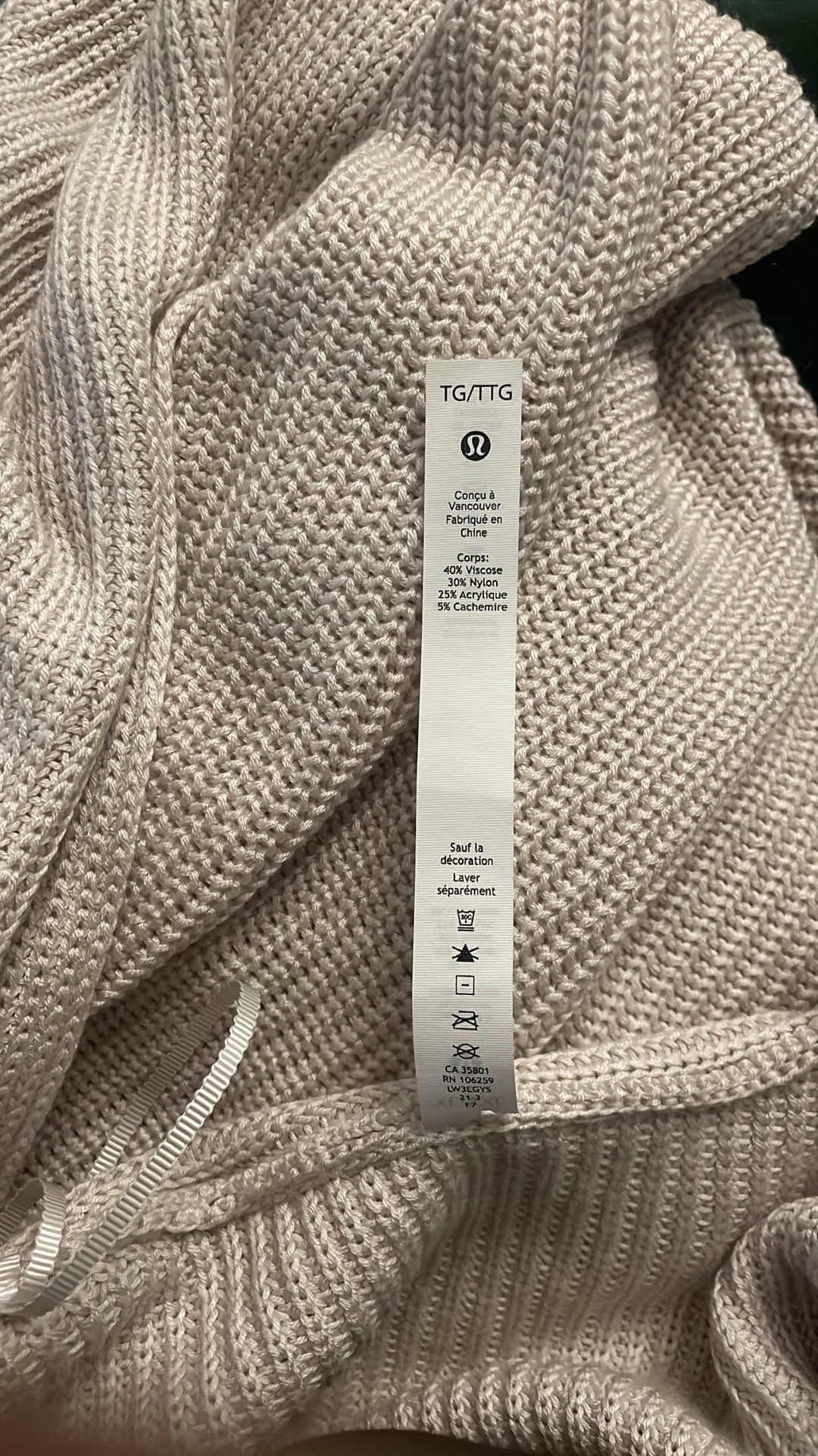 NWOT Lululemon Size XL/XXL Cashlu Sweater Wrap - photo 5
