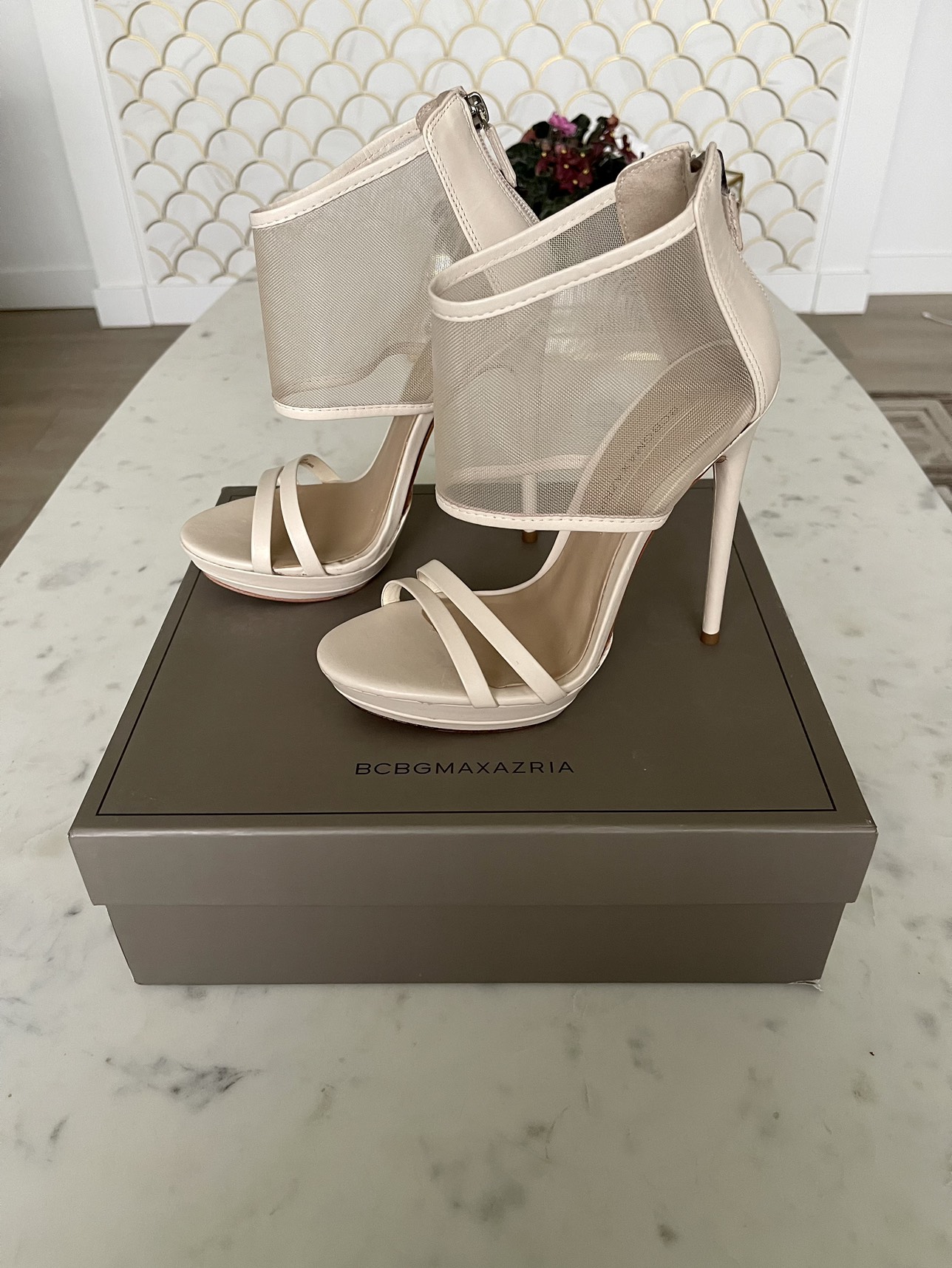 BCBG Nude Heels image indicator(2)