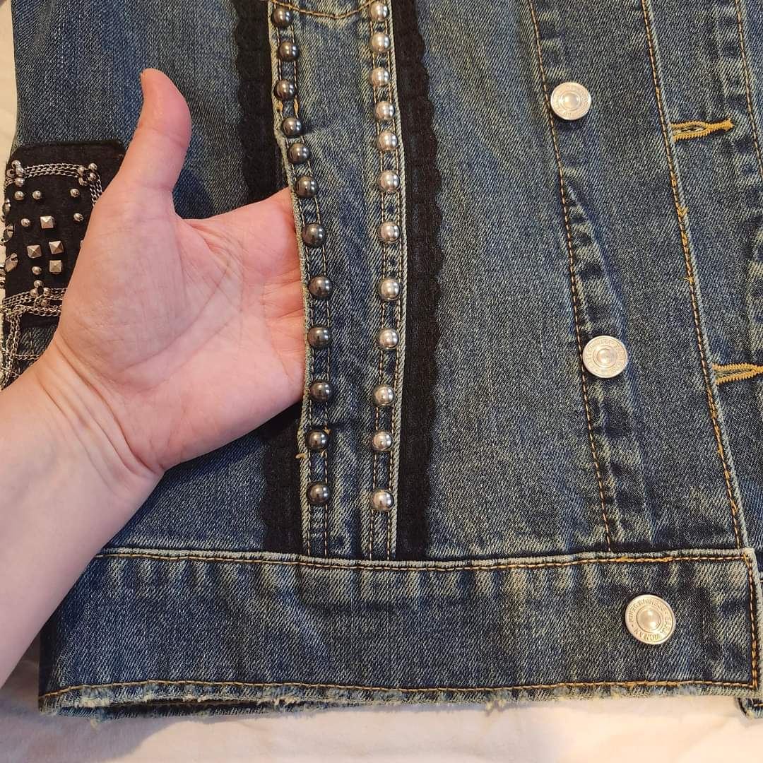 ZARA WOMAN, Premium Denim Collection' DENIM JACKET #M #L #XL image indicator(5)