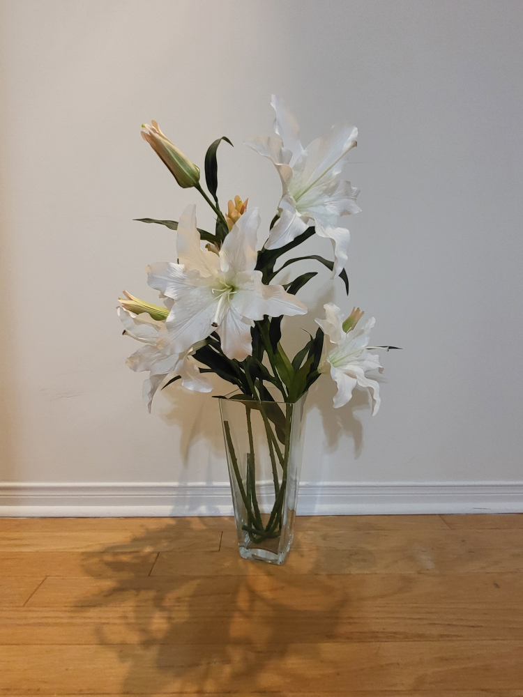 high quality glass vase and artificial flower