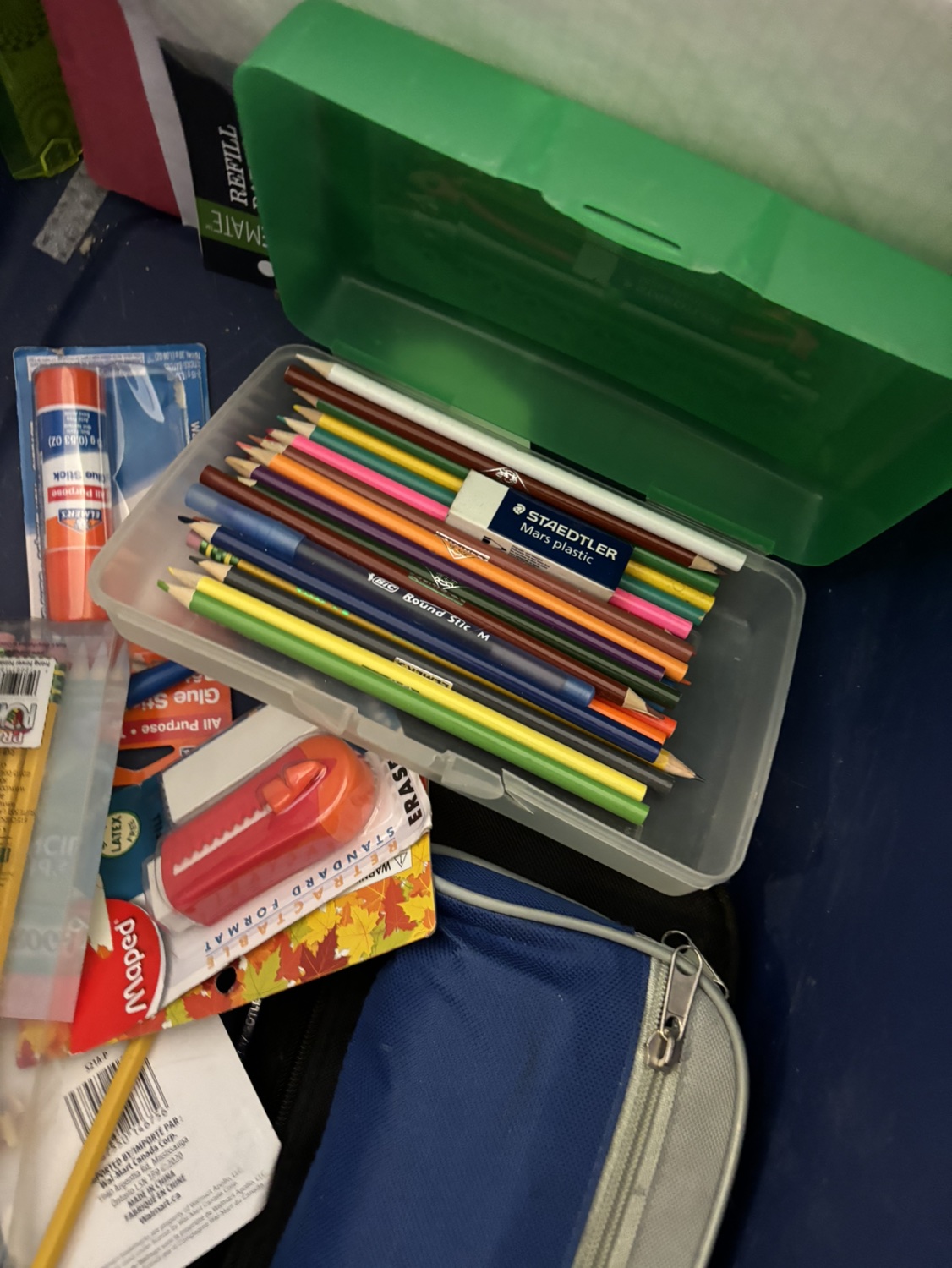 School supplies.  Everything you need for school. All new items. - photo 2