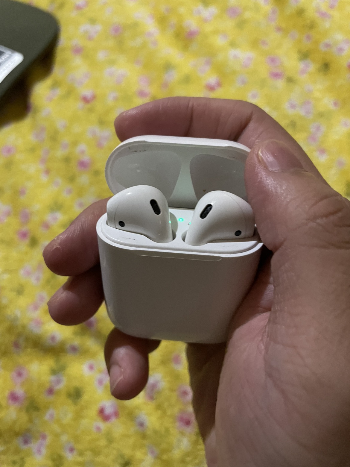 Airpods - photo 2