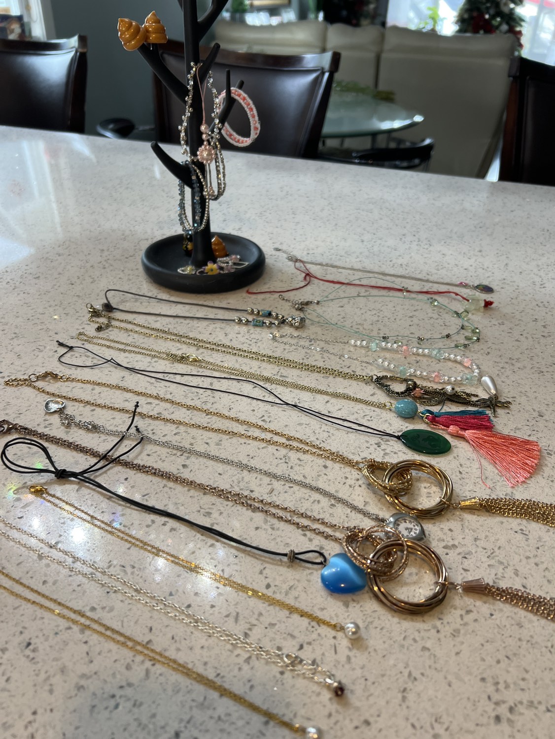 Custom jewellery and holder image indicator(3)