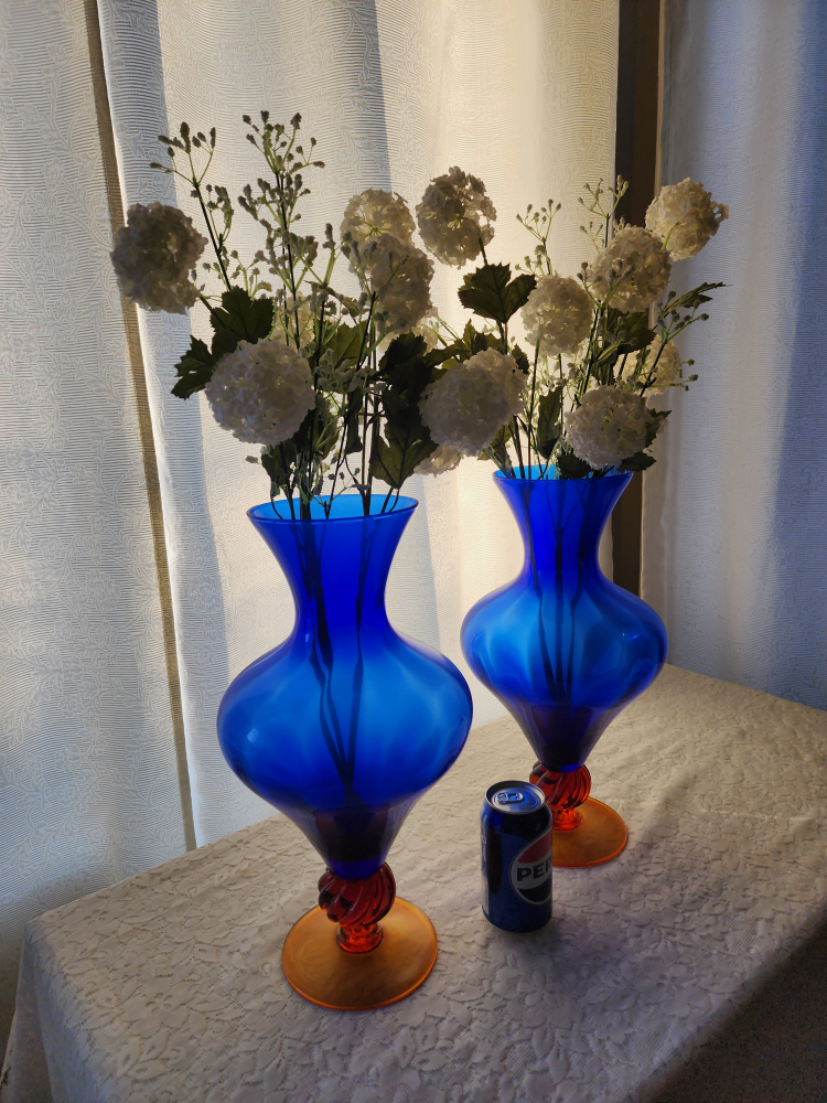 Royal blue vases for sale - photo 2