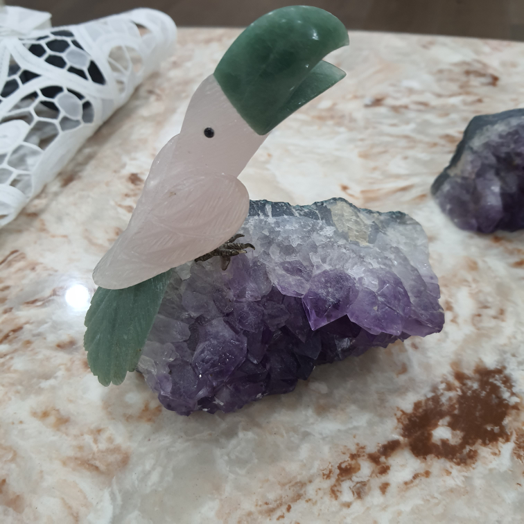 Amethyst Carved Gemstone Quartz Jade Silver Metal Legs Bird - photo 2