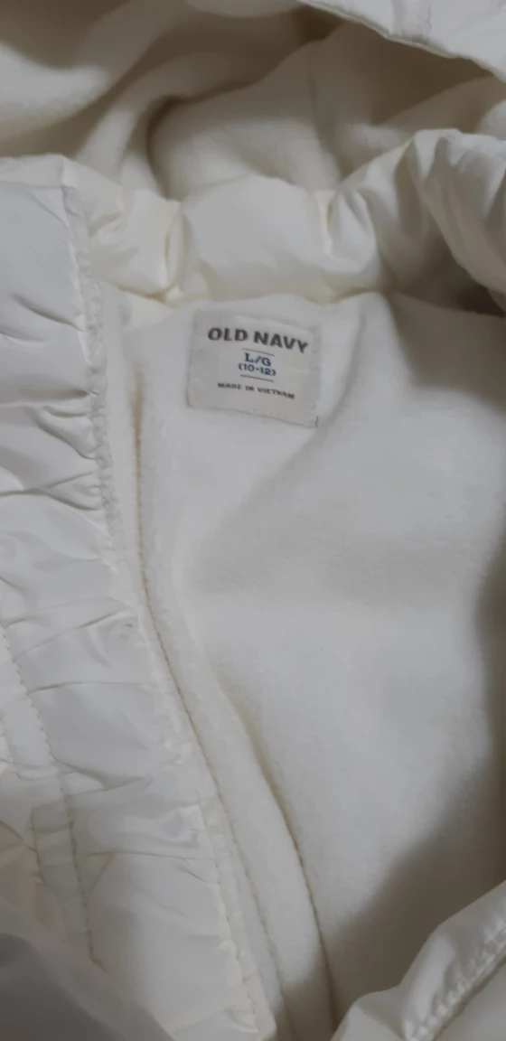 very good brand new old navy winter jacket