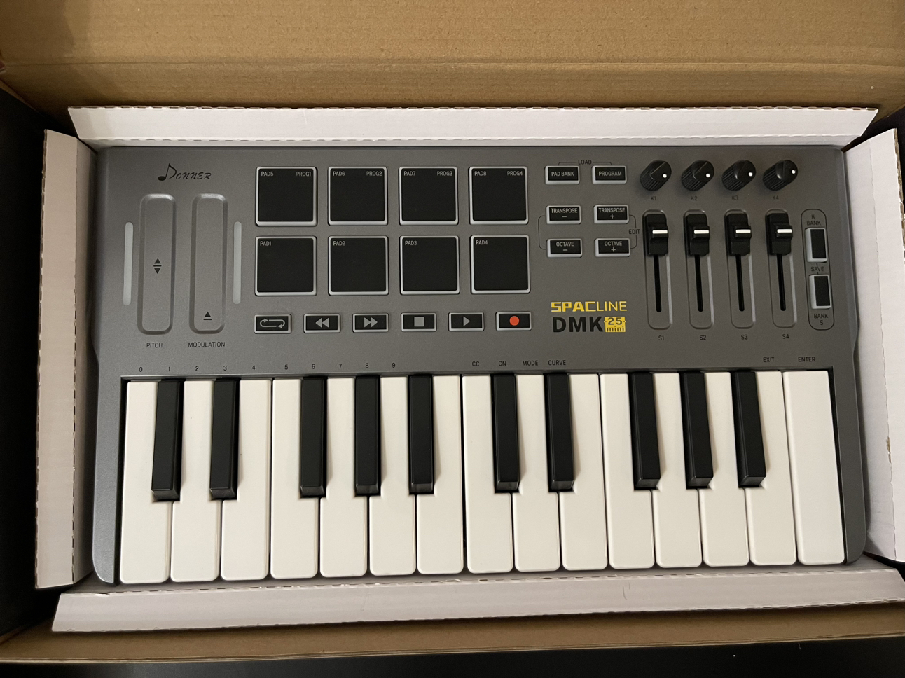 MIDI Keyboard Controller