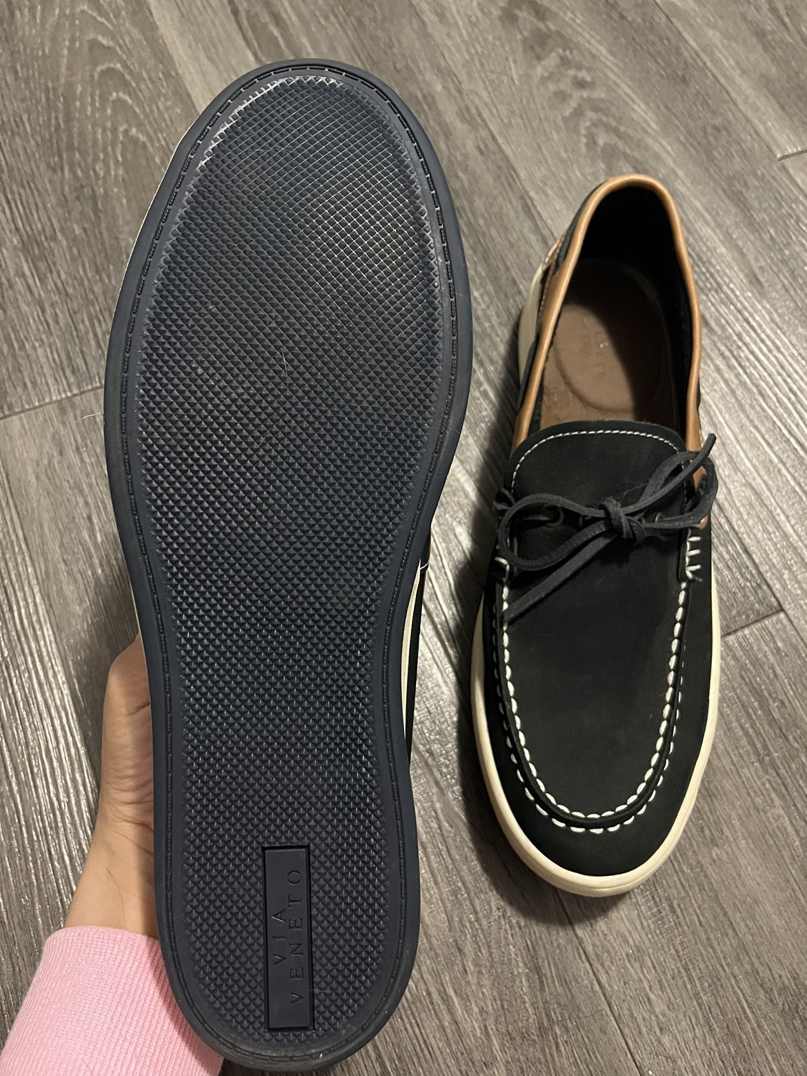 Beautiful moccasin- Never used - photo 3