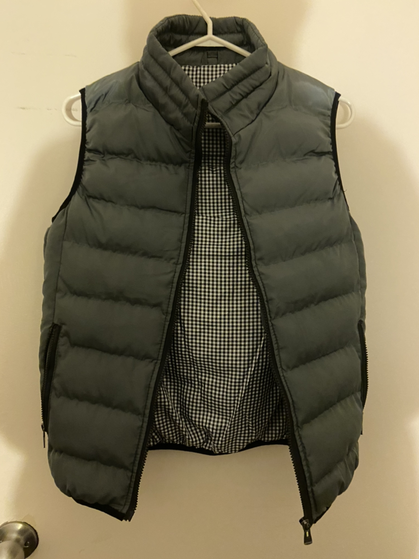 Vest -Brand new …mens /unisex ?…size  Med or small