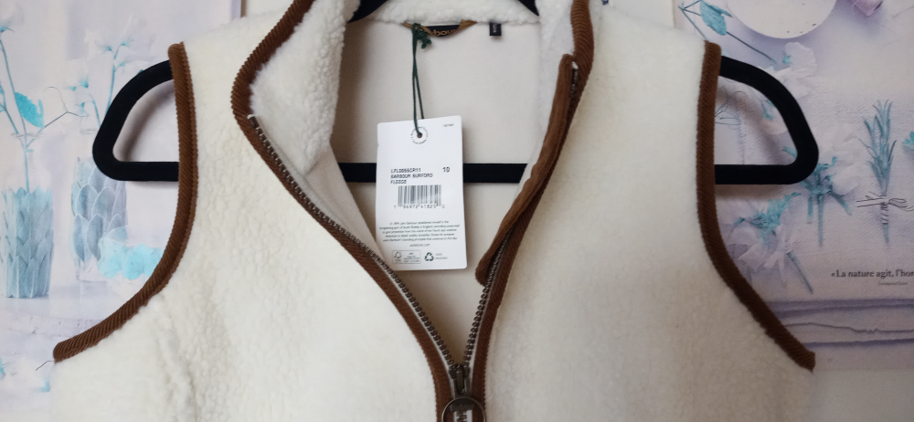 Brand new fleece vest Barbour image indicator(6)