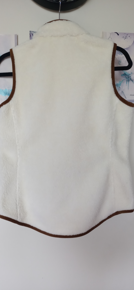 Brand new fleece vest Barbour image indicator(8)