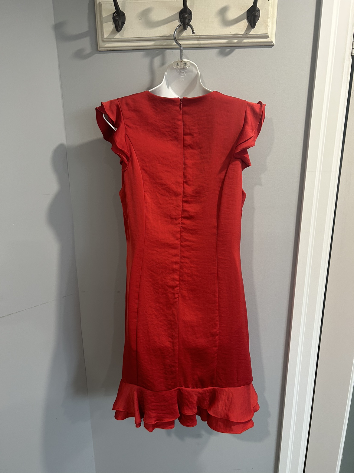Red Satin dress size large new with tags - photo 2