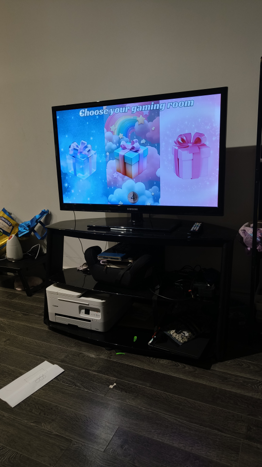 Samsung 43 inch tv with stand and firestick