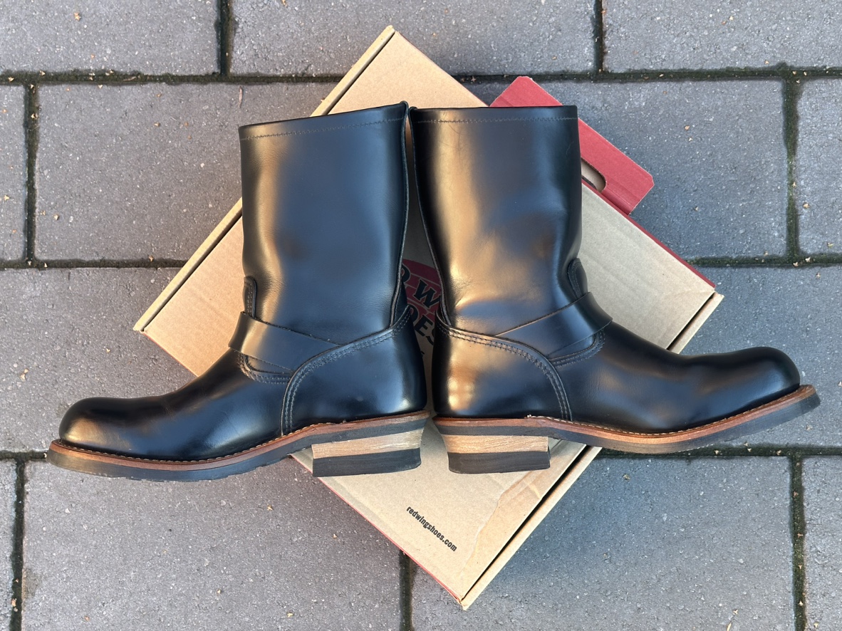 MINT! Redwing 2268 Engineer Steel Toe Boots in Box image indicator(3)